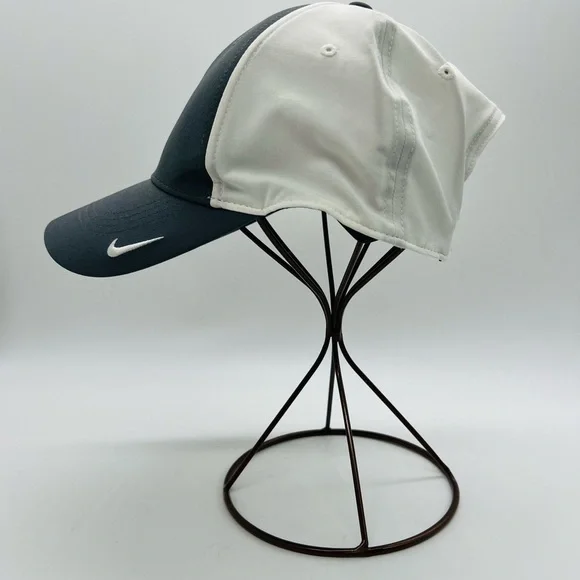 NIKE LEGACY 91 ATHLETIC HAT WHITE AND GRAY WITH OCTOPUS EMBROIDERED ON FRONT - Picture 2 of 12